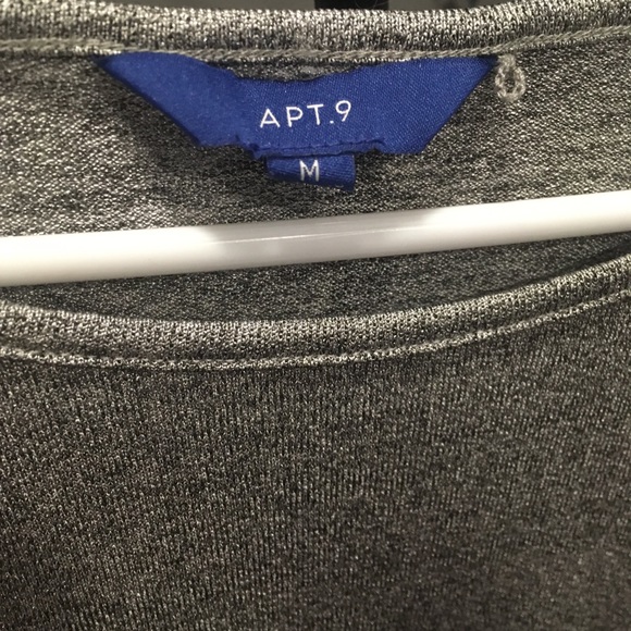 Pretty Silver Blouse - Picture 4 of 5